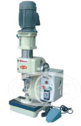 ������-������T�CHB-136